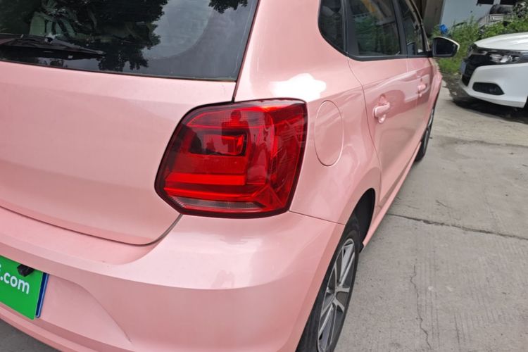 Volkswagen Polo 2015 #8 Volkswagen Polo 2015 car image #8