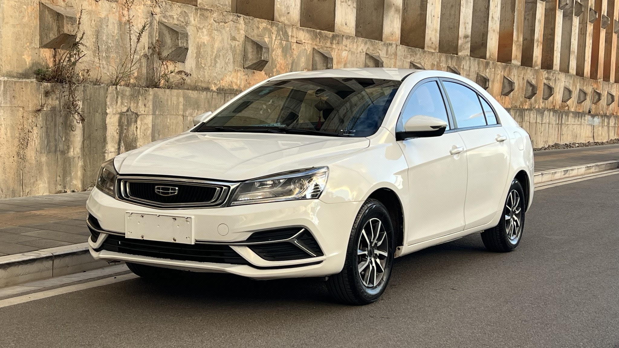 GEELY Emgrand 2019 GEELY Emgrand 2019 car image