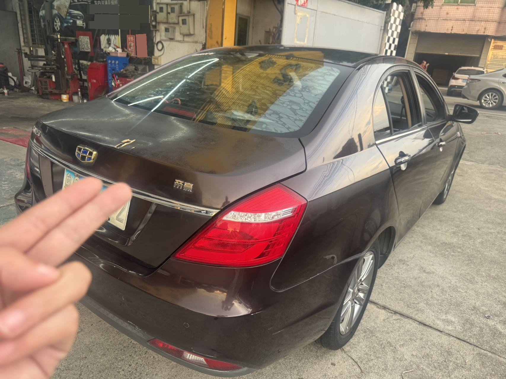 GEELY Emgrand 2017 car image #8