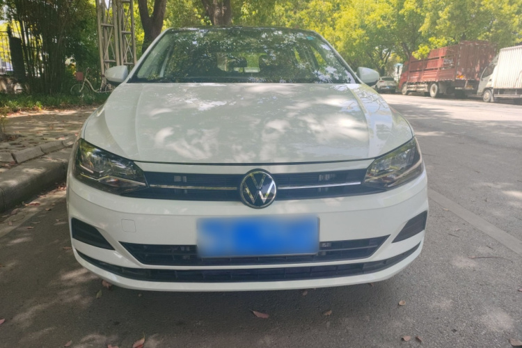 Volkswagen Polo 2023 immagine di auto #3