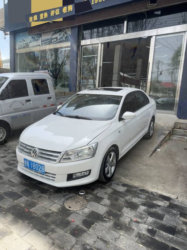 Volkswagen Santana 2015 car image 
