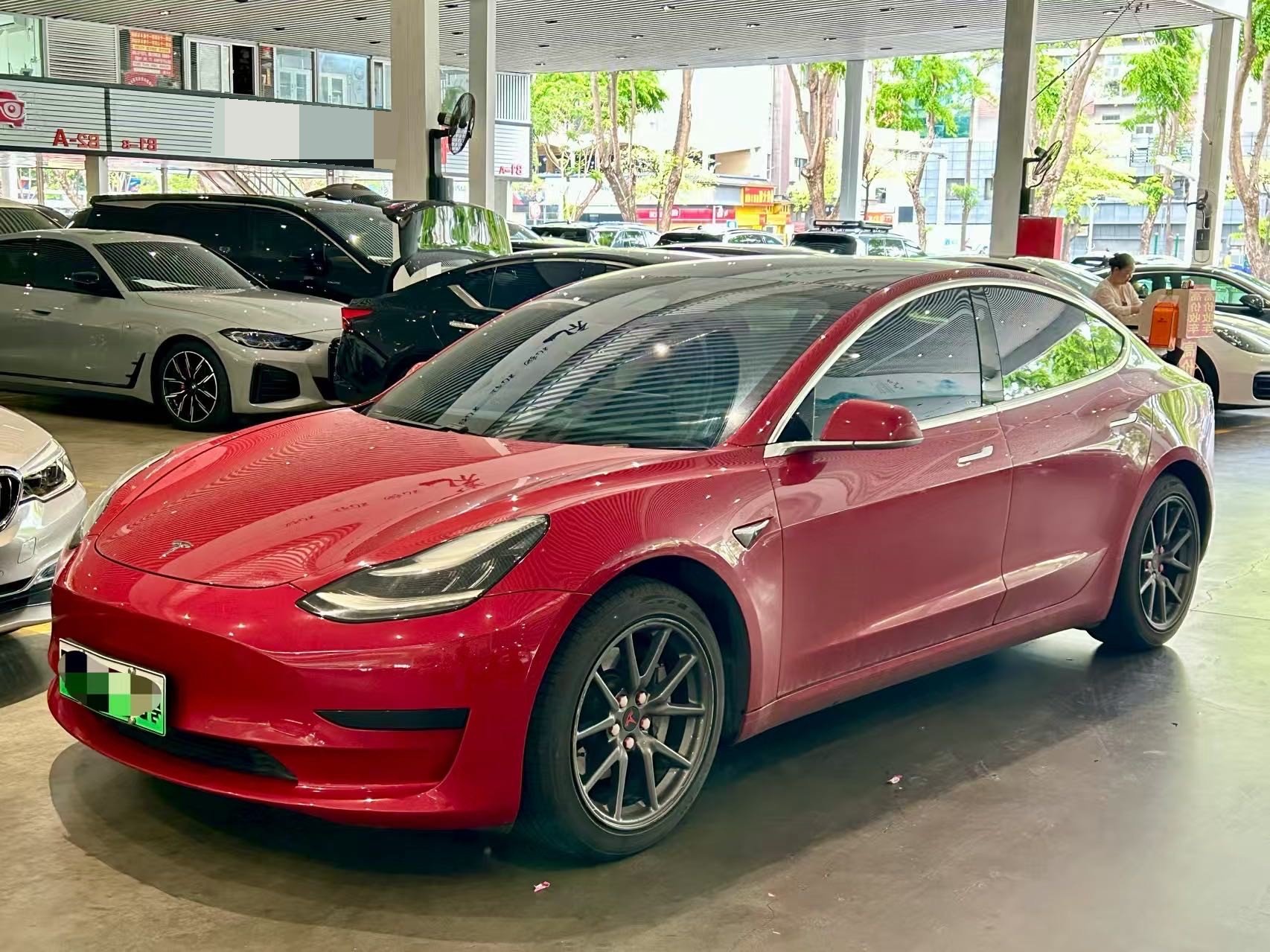Tesla Model 3 2020 Tesla Model 3 2020 car image