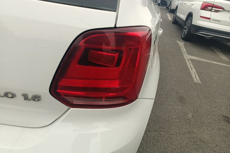 Volkswagen Polo 2014 #8 Volkswagen Polo 2014 car image #8