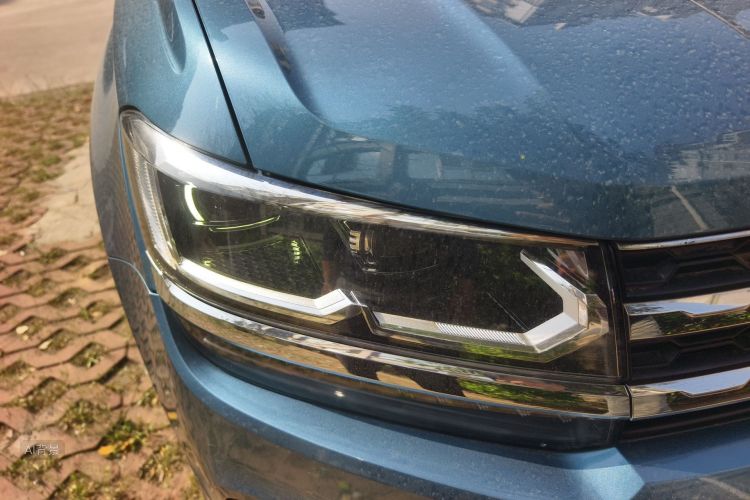 Volkswagen Tharu 2019 immagine di auto #8