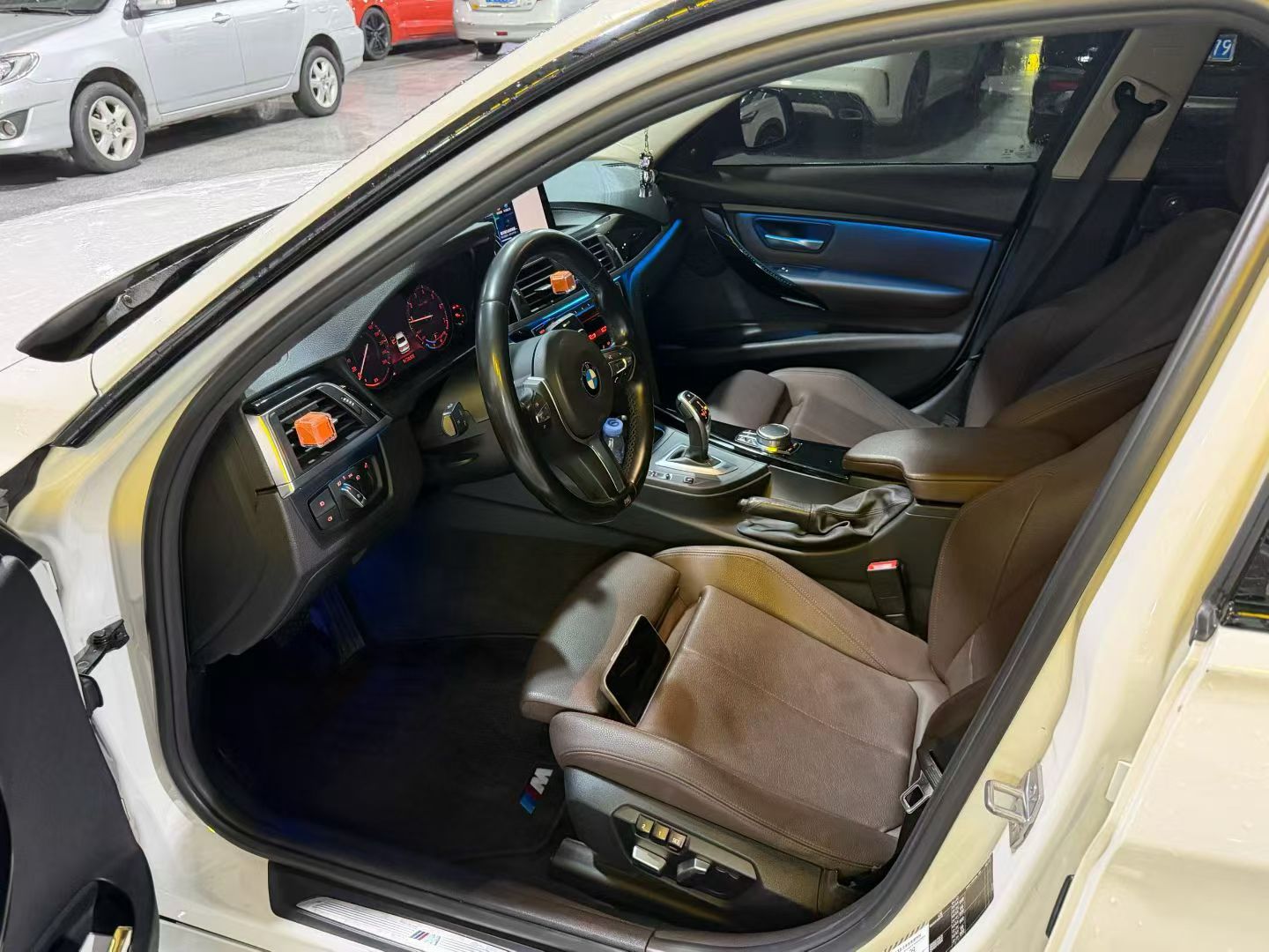 BMW 3 Series 2018 #2 BMW 3 Series 2018 car image #2