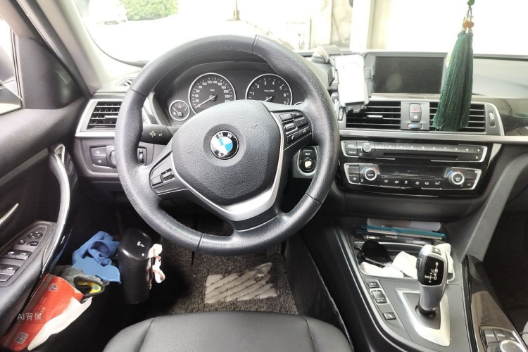 BMW 3 Series 2016 #12 BMW 3 Series 2016 car image #12