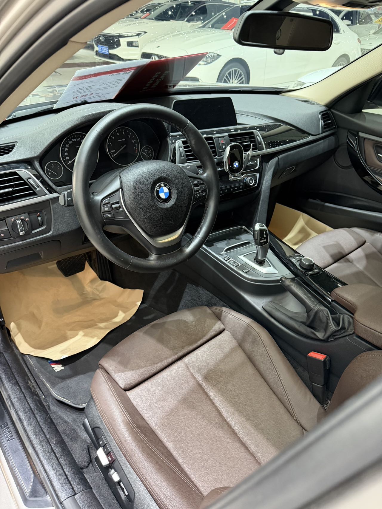 BMW 3 Series 2018 #2 BMW 3 Series 2018 car image #2