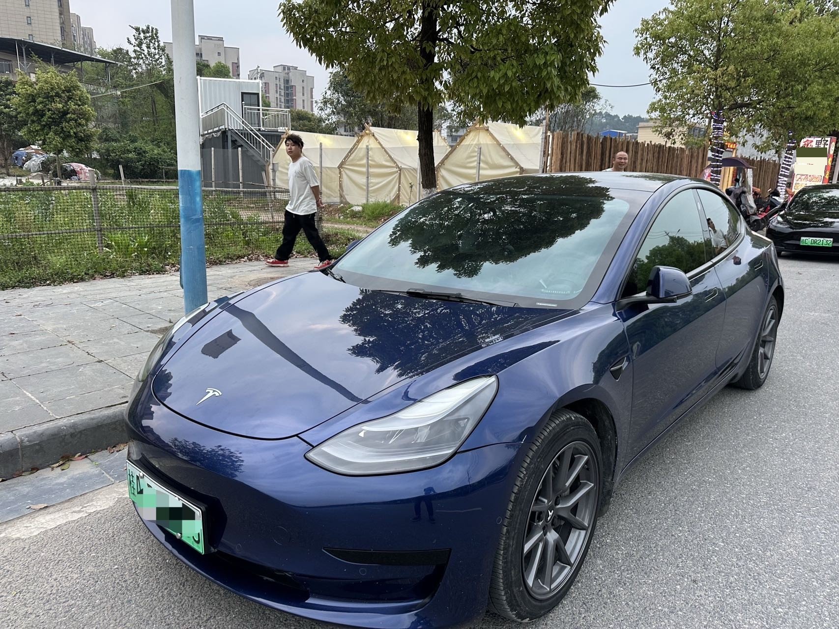Tesla Model 3 2021 car image 
