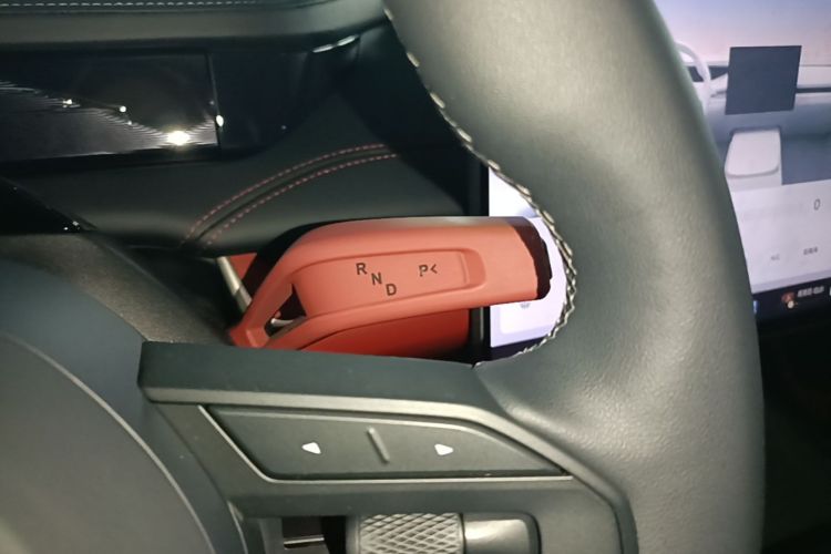 MI SU7 2024 car image #18