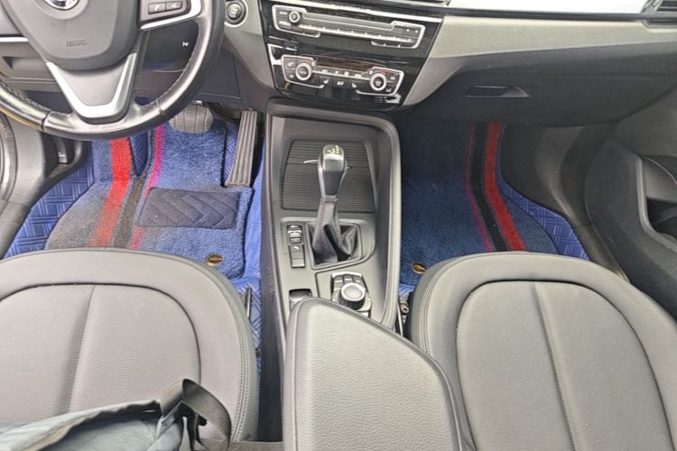 BMW X1 2016 car image #18