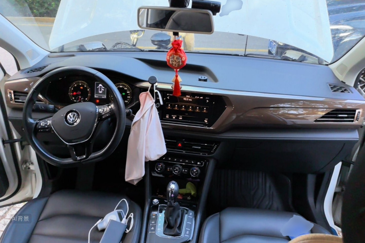 Volkswagen Tharu 2019 #11 Volkswagen Tharu 2019 car image #11