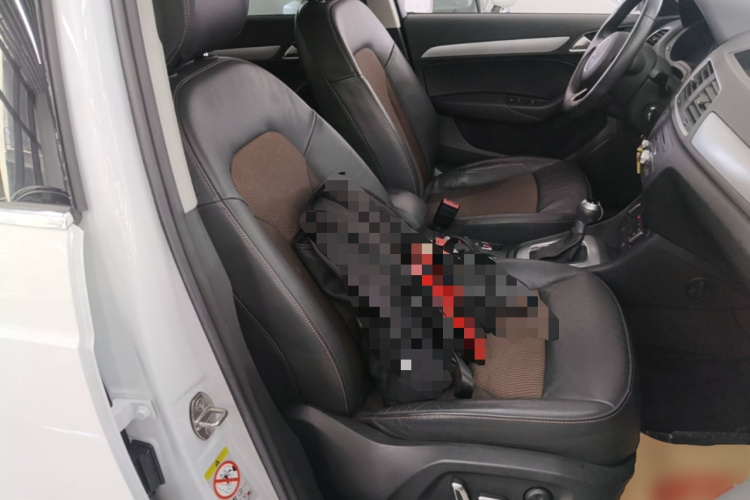 Audi Q3 2019 #24 Audi Q3 2019 car image #24