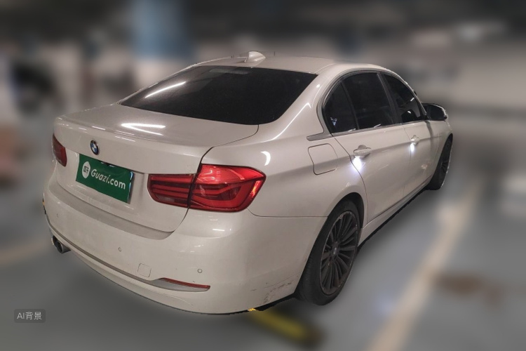 BMW 3 Series 2018 #7 BMW 3 Series 2018 car image #7