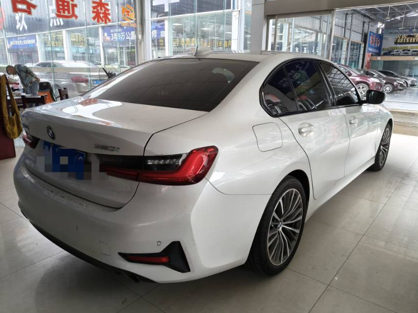 BMW 3 Series 2021 car image #7