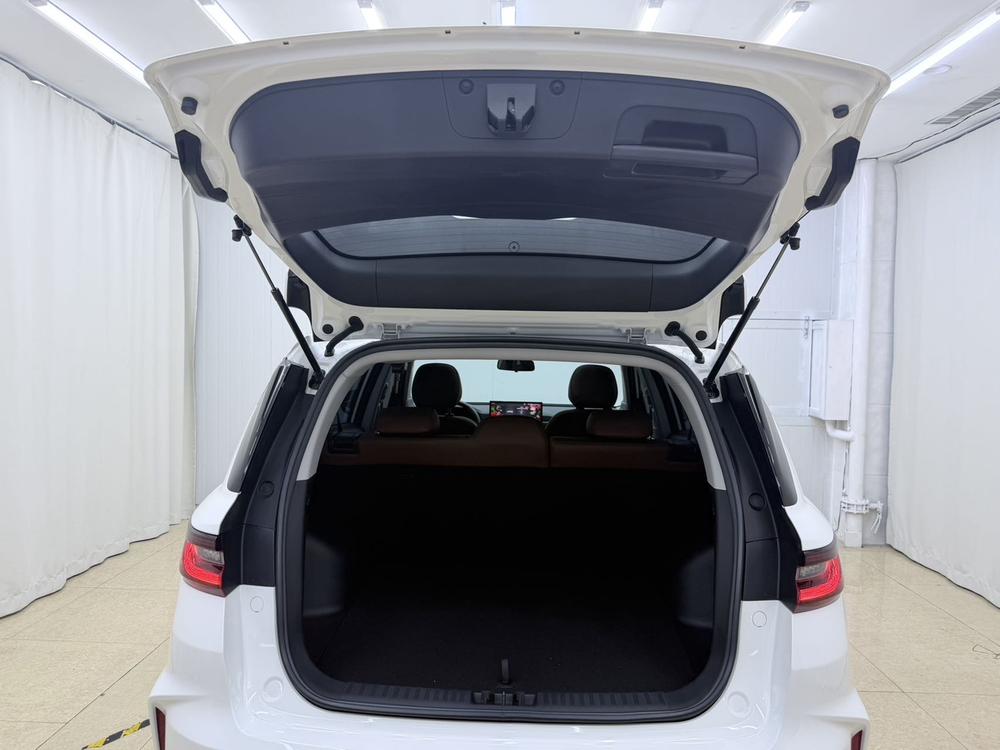 GEELY Vision X6 2021 immagine di auto #26