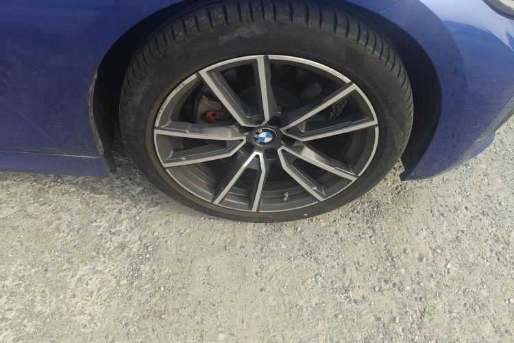 BMW 3 Series 2020 #6 BMW 3 Series 2020 car image #6