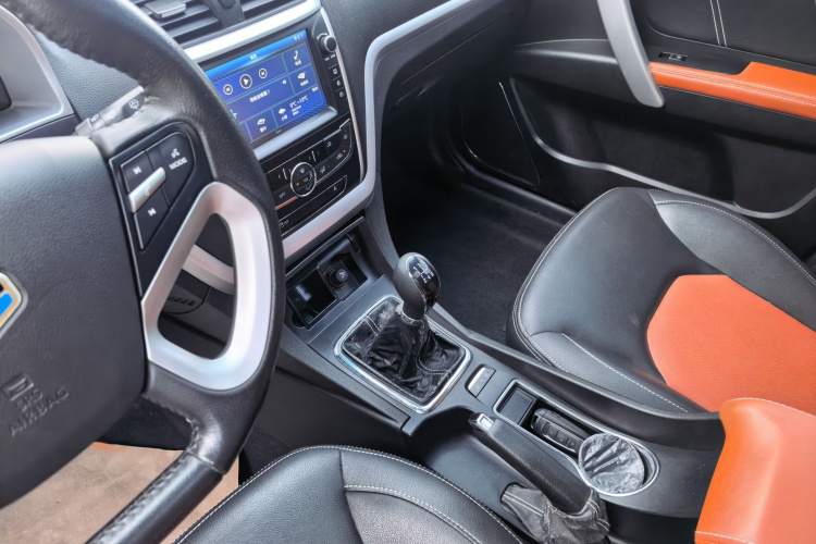 GEELY Emgrand 2016 car image #24