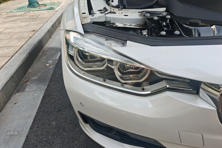 BMW 3 Series 2018 #8 BMW 3 Series 2018 car image #8