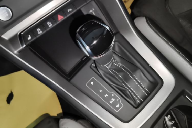 Audi Q3 2020 imagem de carro #14