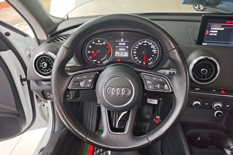 Audi A3 2017 #11 Audi A3 2017 car image #11