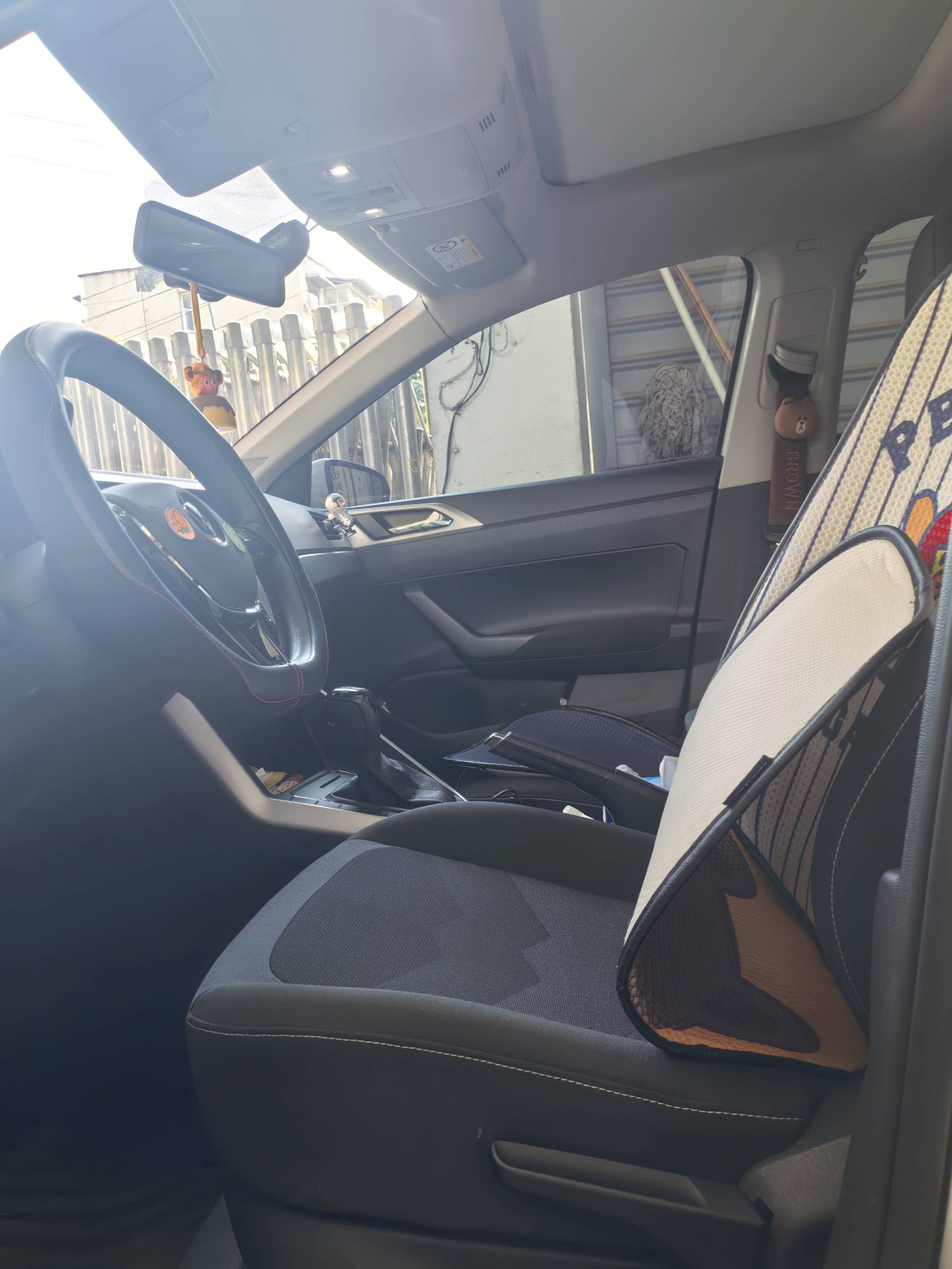 Volkswagen Polo 2021 car image #7