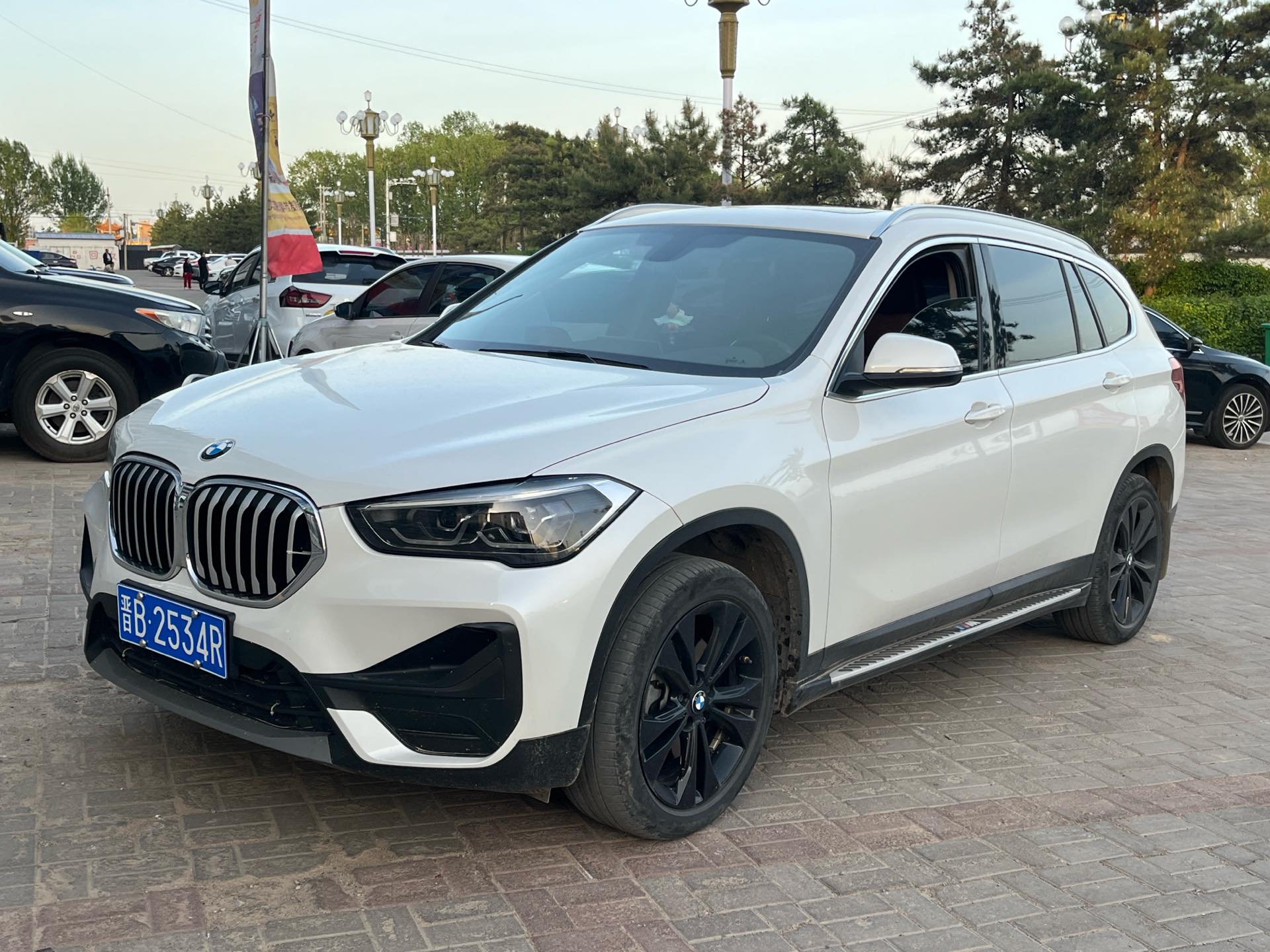 BMW X1 2021 car image 