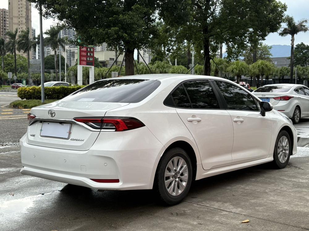 Toyota Corolla 2022 изображение автомобиля #7