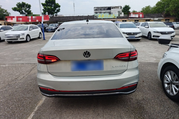Volkswagen Lavida 2022 #6 Volkswagen Lavida 2022 car image #6