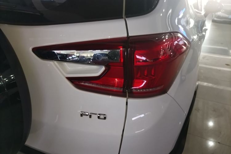 BYD Yuan Pro 2023 car image #8