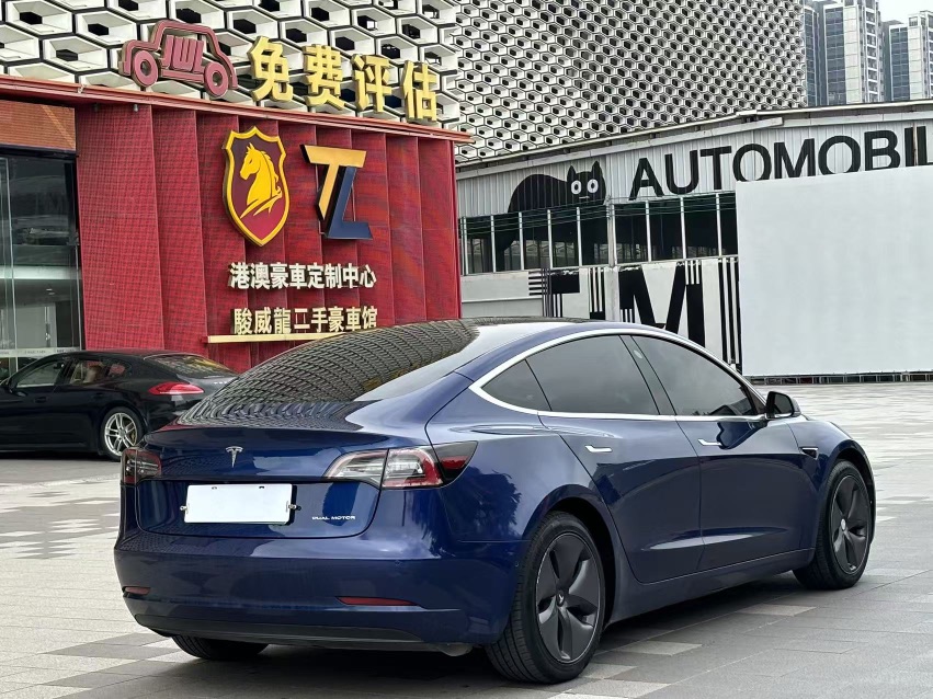 Tesla Model 3 (Imported) 2019 #4 Tesla Model 3 (Imported) 2019 car image #4