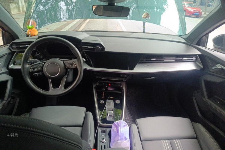 Audi A3 2024 صورة سيارة #11