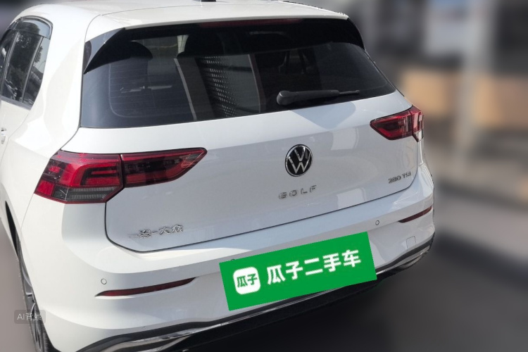 Volkswagen Golf 2021 car image #5