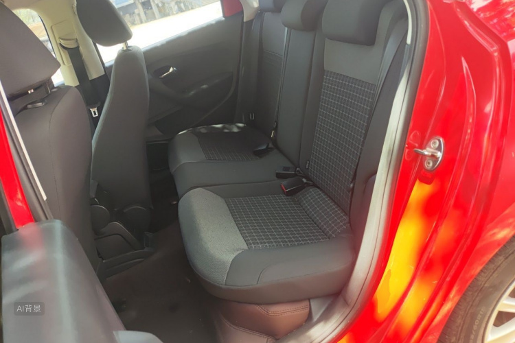 Volkswagen Polo 2015 #19 Volkswagen Polo 2015 car image #19