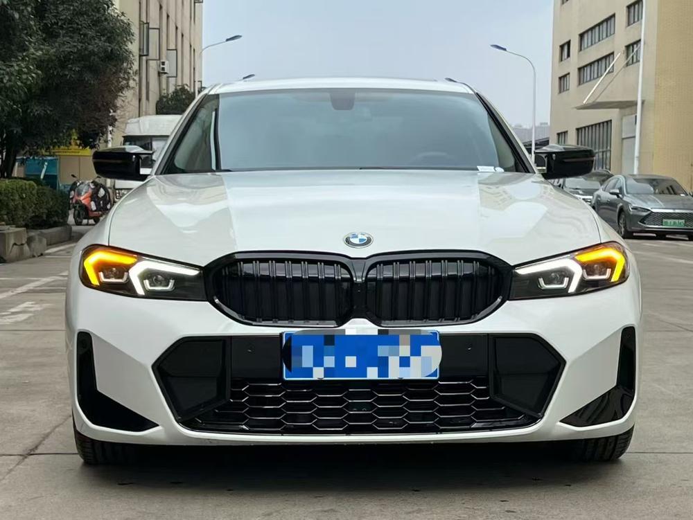 BMW 3 Series 2024 #2 BMW 3 Series 2024 car image #2