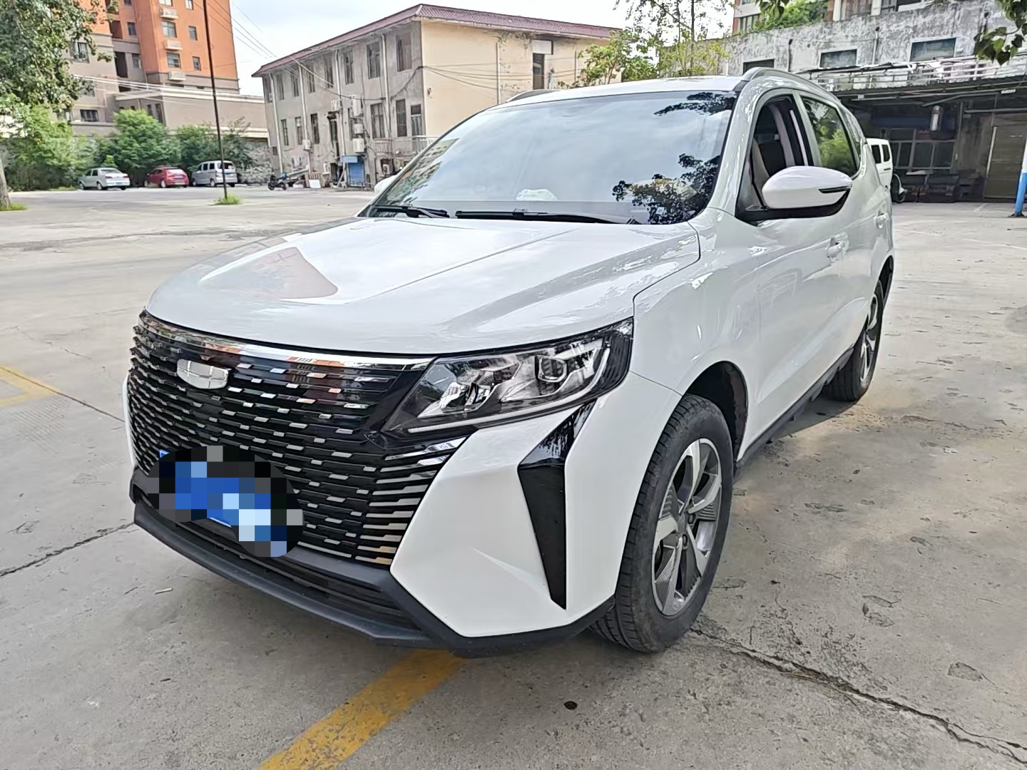 GEELY Vision X6 2024 car image 