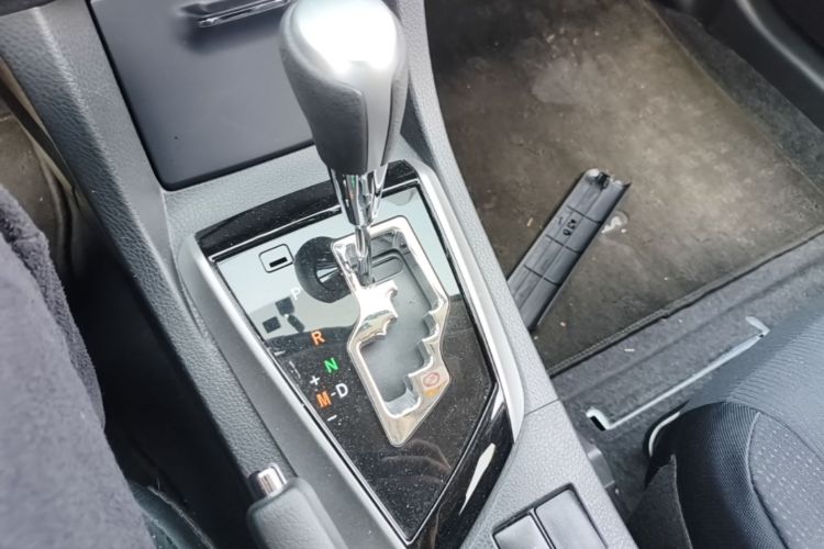 Toyota Corolla 2018 #14 Toyota Corolla 2018 car image #14