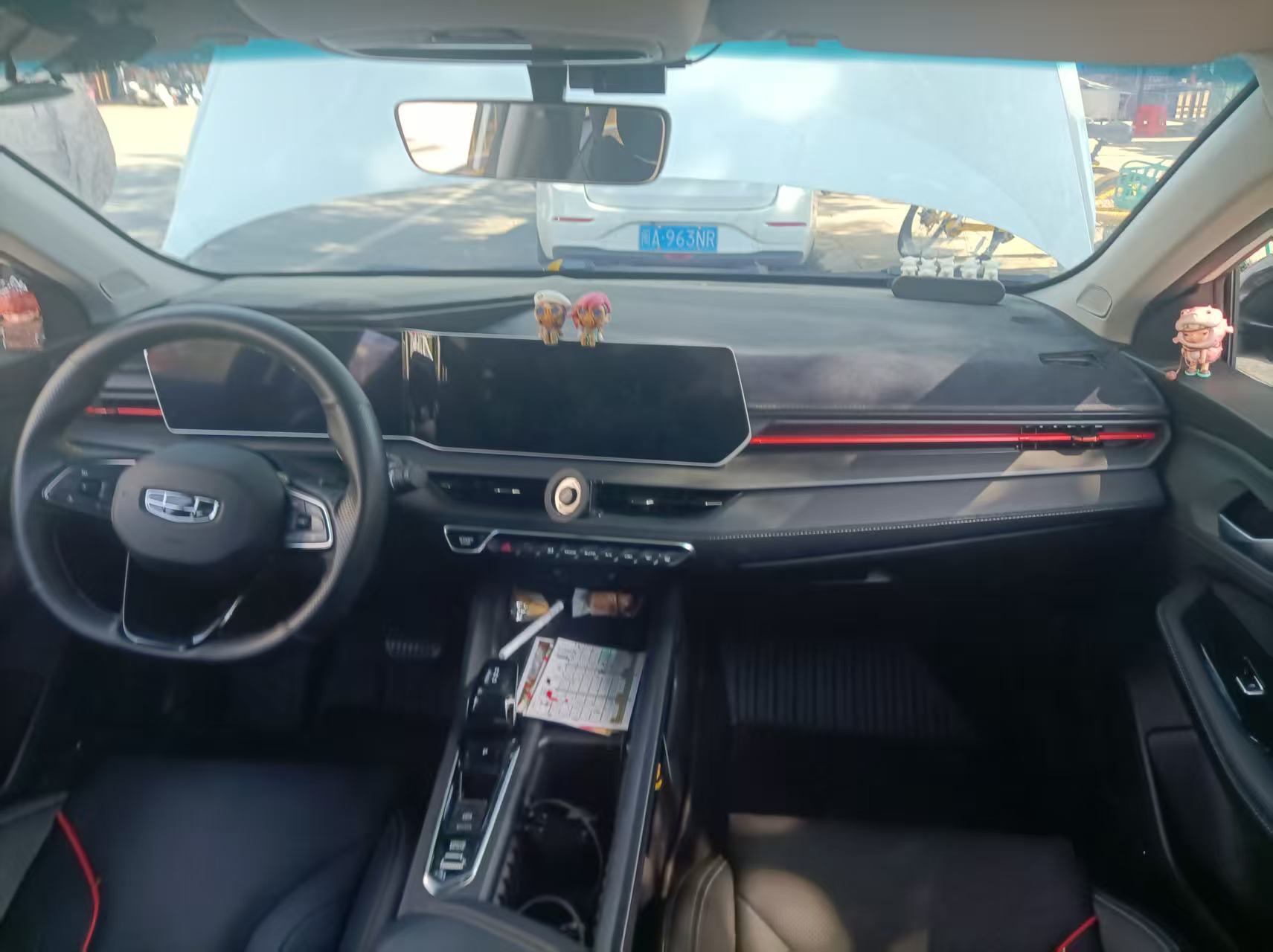 GEELY Binray 2025 car image #8