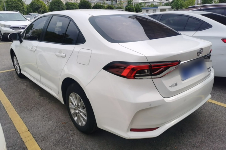 Toyota Corolla 2021 immagine di auto #5
