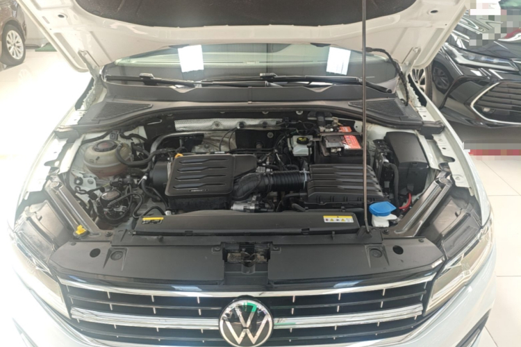 Volkswagen Bora 2022 immagine di auto #20