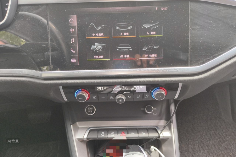 Audi Q3 2021 car image #15