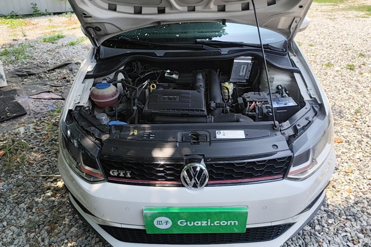 Volkswagen Polo 2016 #22 Volkswagen Polo 2016 car image #22