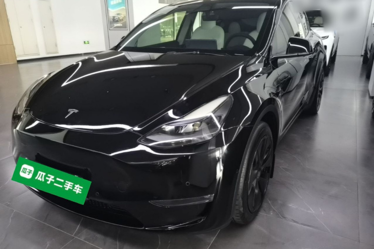 Tesla Model Y 2022 #2 Tesla Model Y 2022 car image #2