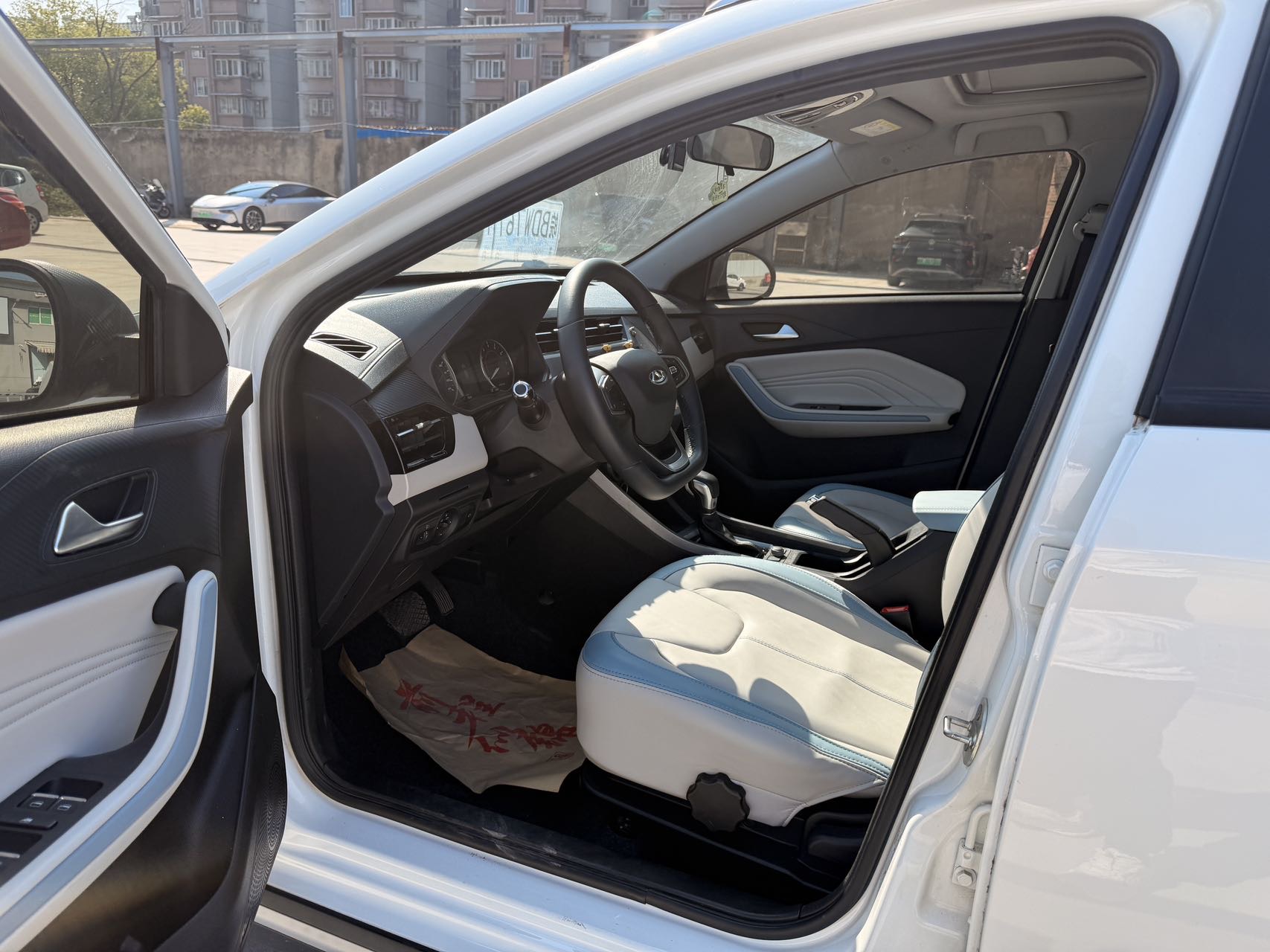 Chery Tiggo 3x 2022 #4 Chery Tiggo 3x 2022 immagine di auto #4