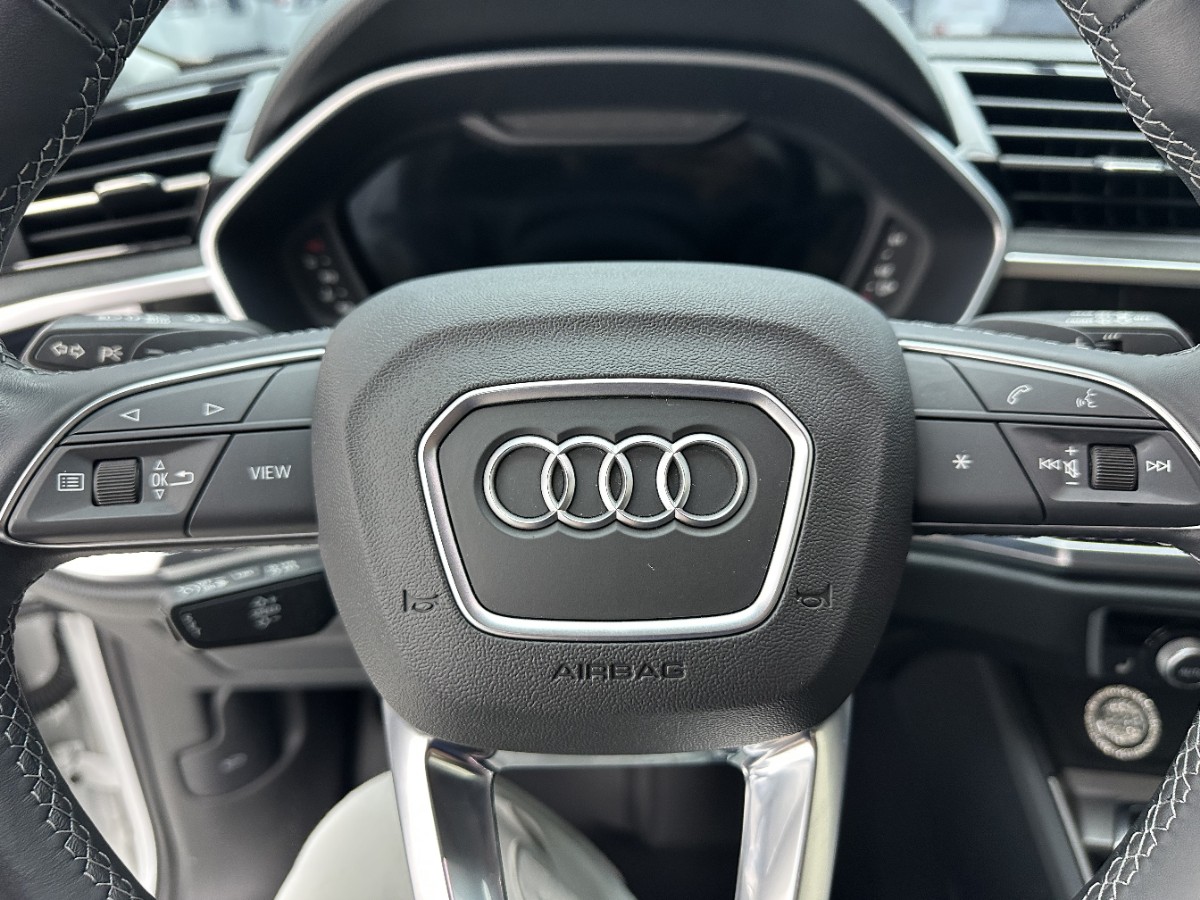Audi Q3 2023 #13 Audi Q3 2023 car image #13