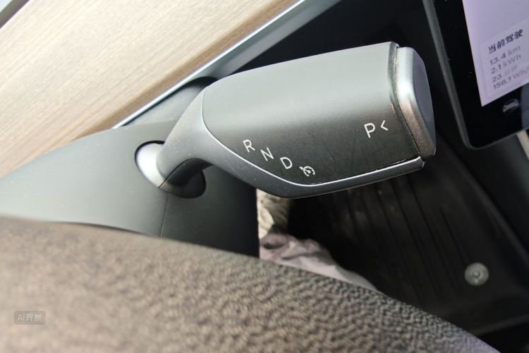 Tesla Model 3 2020 #16 Tesla Model 3 2020 car image #16