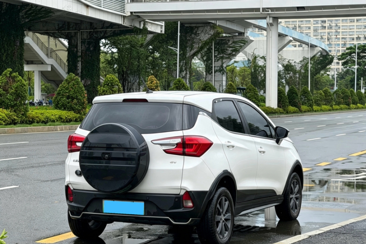 BYD Yuan New Energy 2019 immagine di auto #7