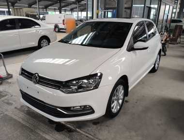Volkswagen Polo 2016 Volkswagen Polo 2016 car image