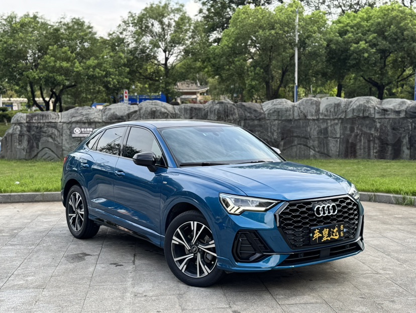 Audi Q3 Sportback 2023 car image #2