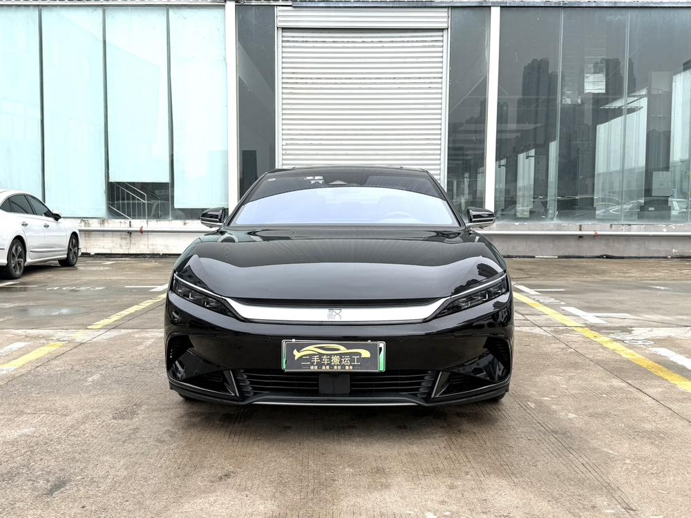 BYD Han 2023 car image #2
