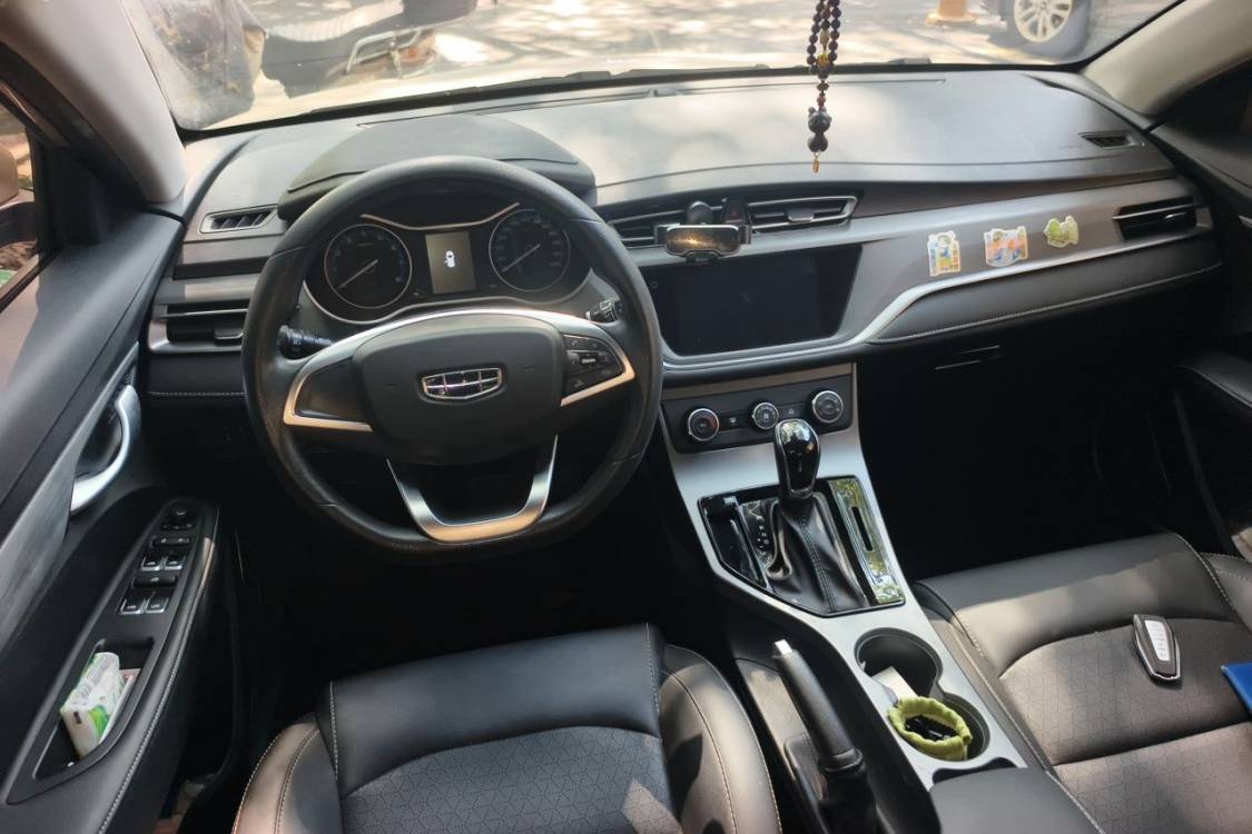 GEELY Emgrand 2021 #21 GEELY Emgrand 2021 imagen de coche #21